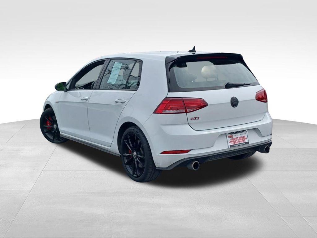 Volkswagen Golf 8 2.0 TDI 115HP Specifikationer, bränsleförbrukning