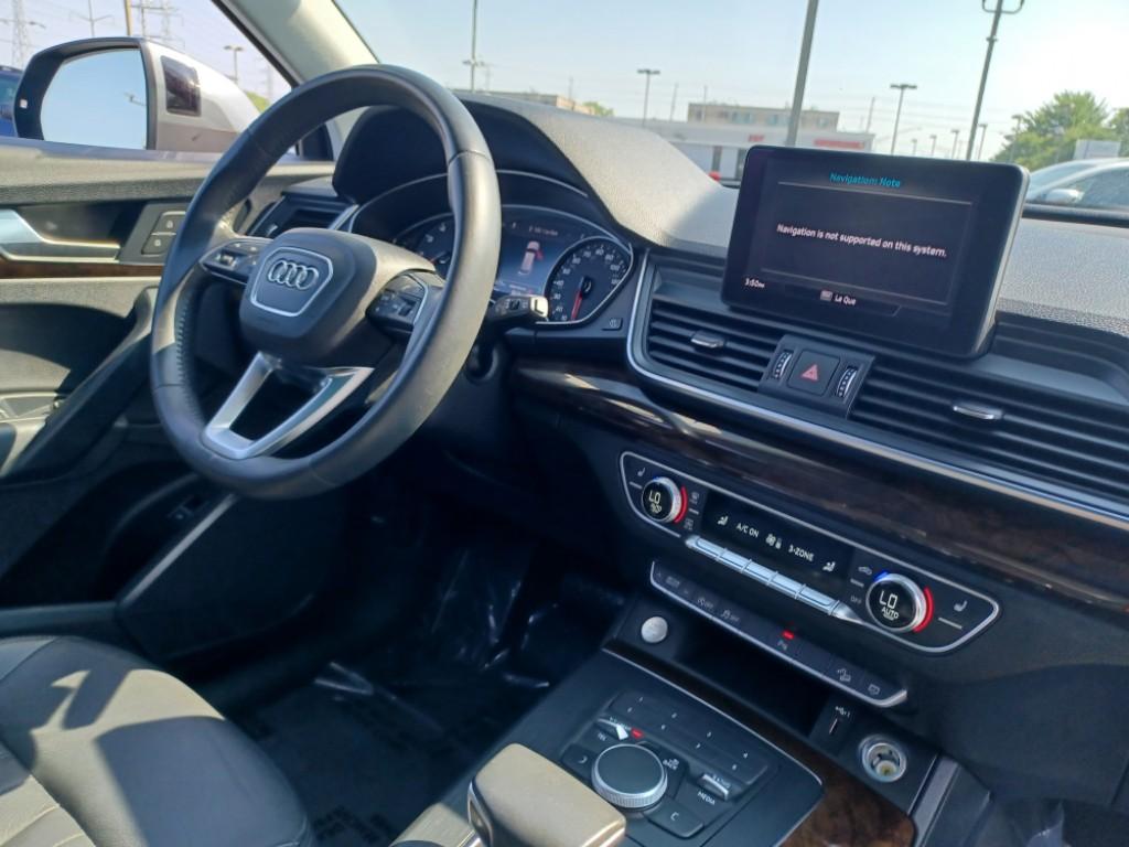 2020 Audi Q5 Interior